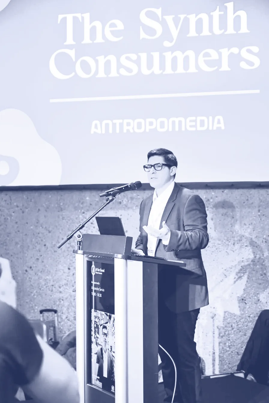 Alex Servin at AI for Good presenting The Synth Consumers